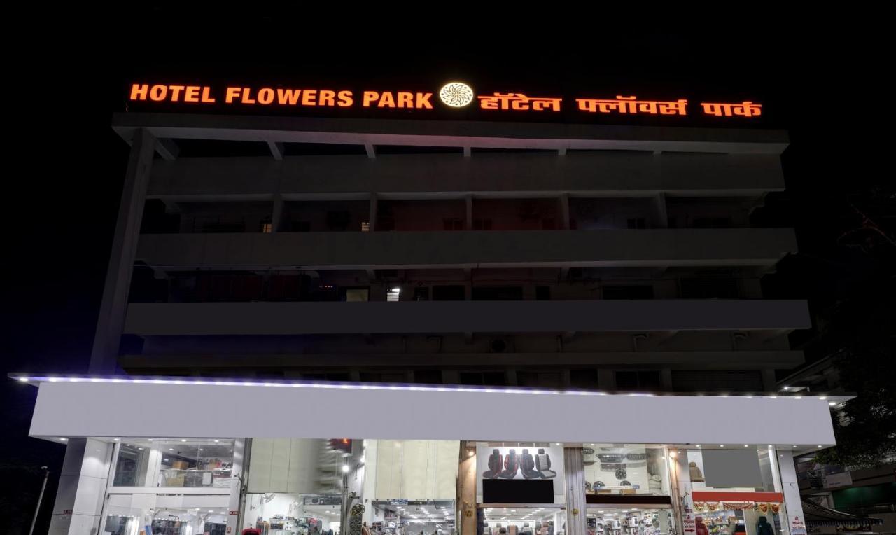 Itsy Hotels Flowers Park Nashik Exterior photo