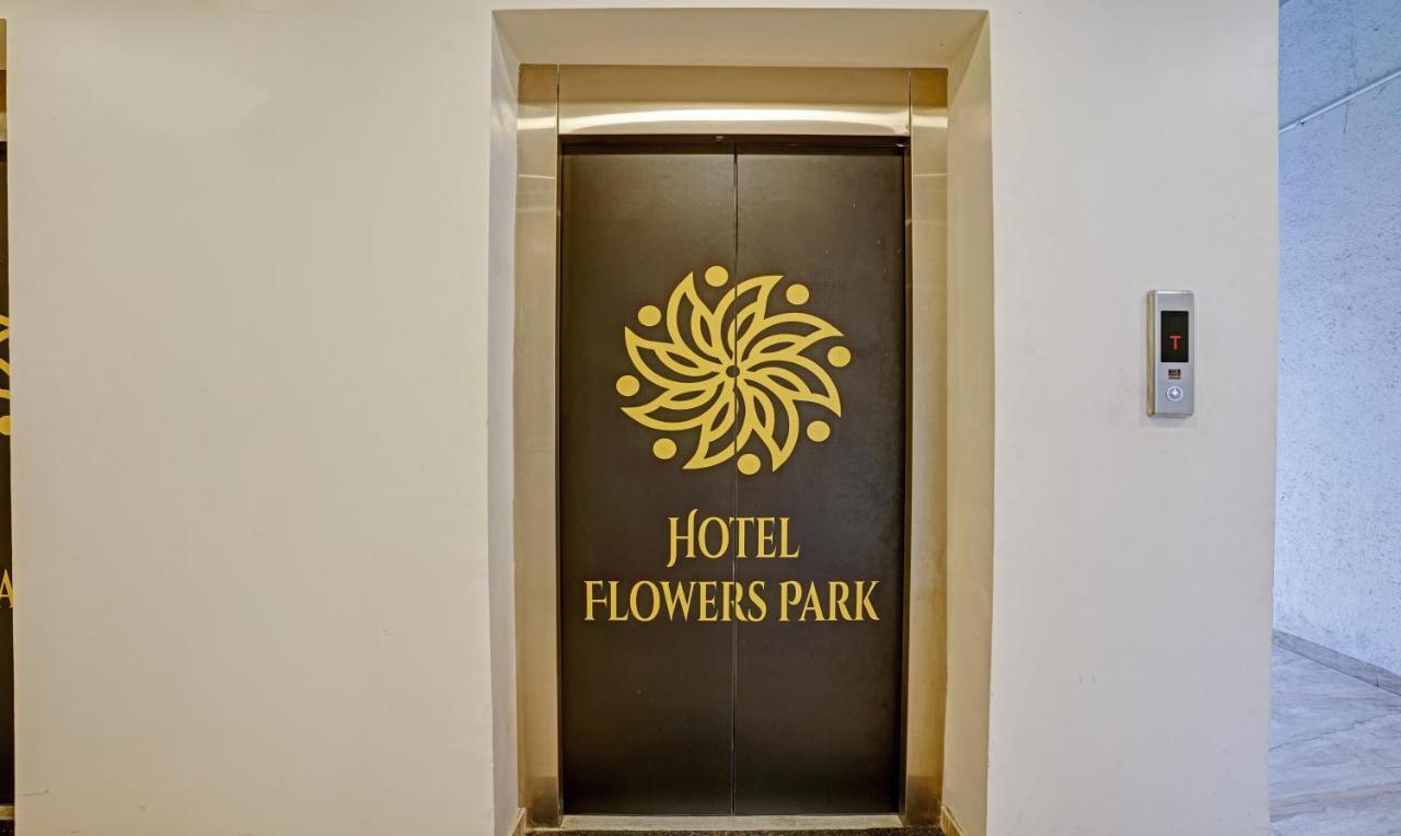 Itsy Hotels Flowers Park Nashik Exterior photo